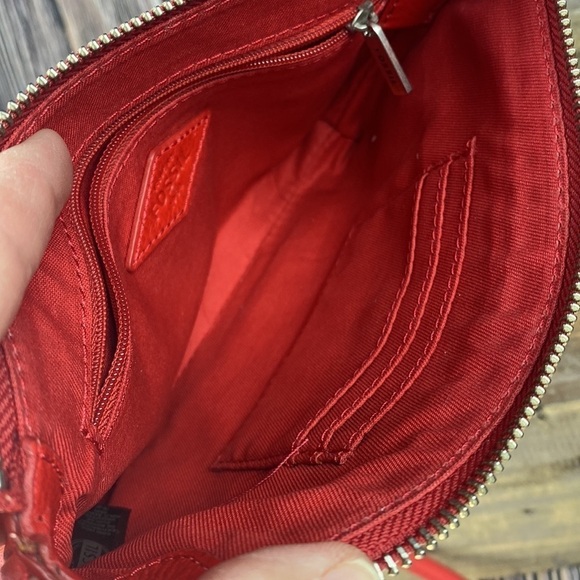 Fossil Red Leather Crossbody - Picture 3 of 13